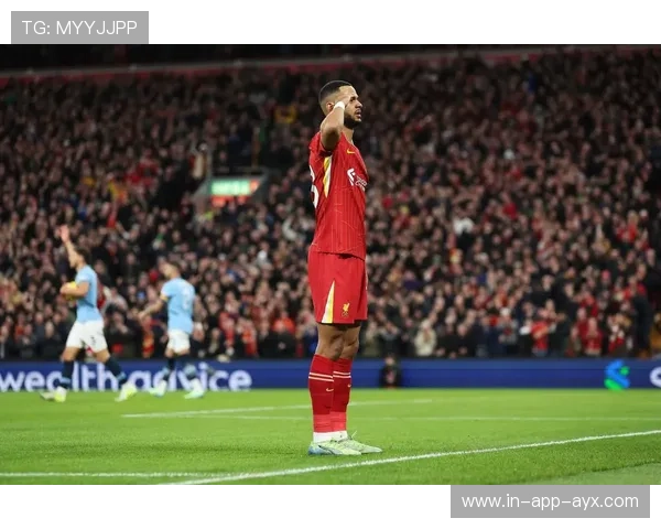 利物浦边路插上多次形成冲击并得分：从场上战术到日常训练的启示